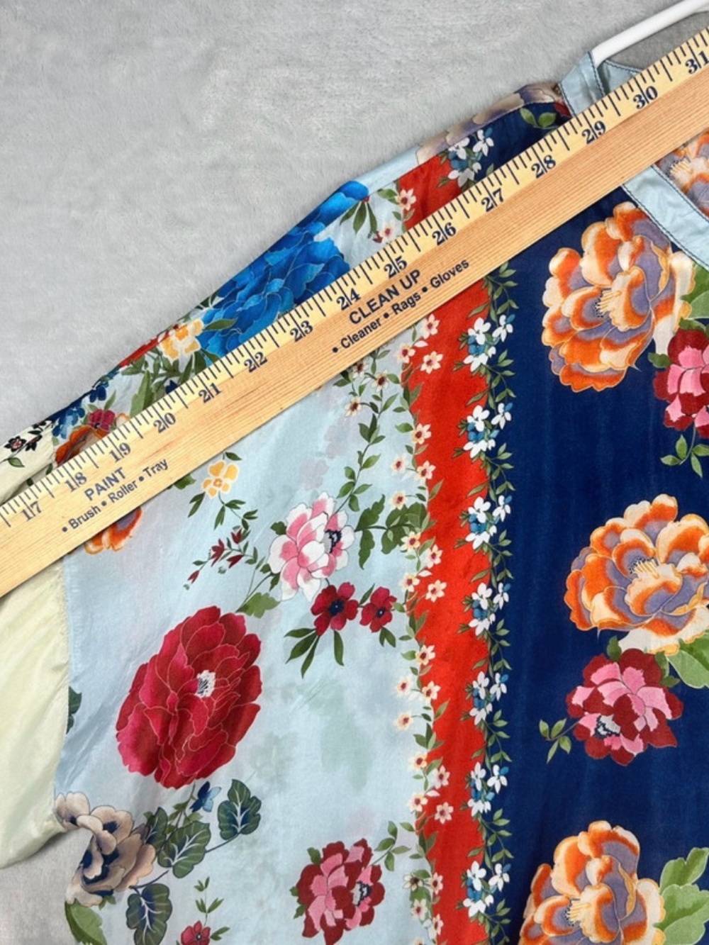 Johnny Was Navy Floral V-Neck Tunic with Cream & Rust Accents - Picture 8 of 9